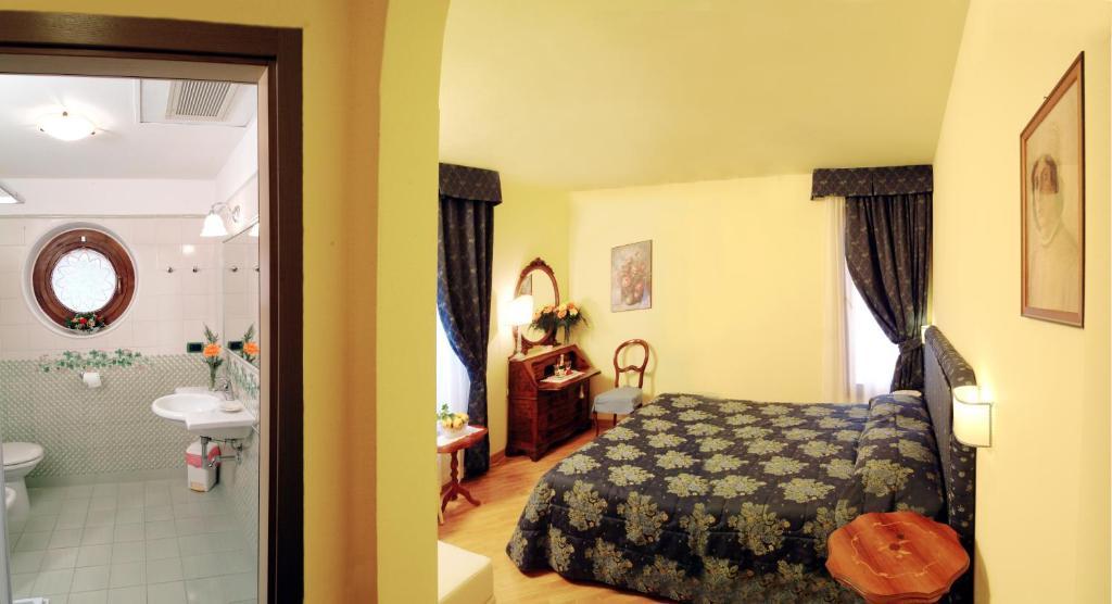 Hotel Ristorante Piccolo Chianti Siena Room photo