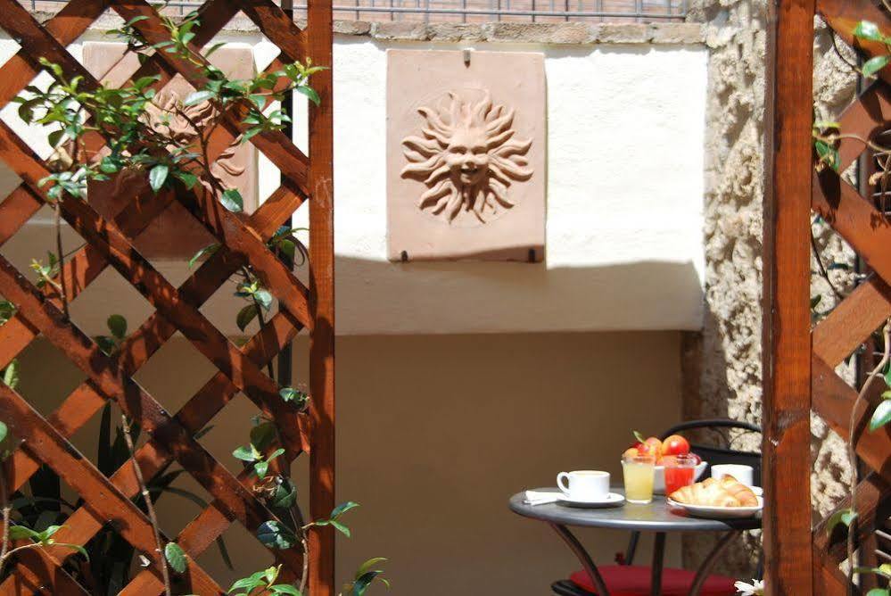 Hotel Ristorante Piccolo Chianti Siena Exterior photo